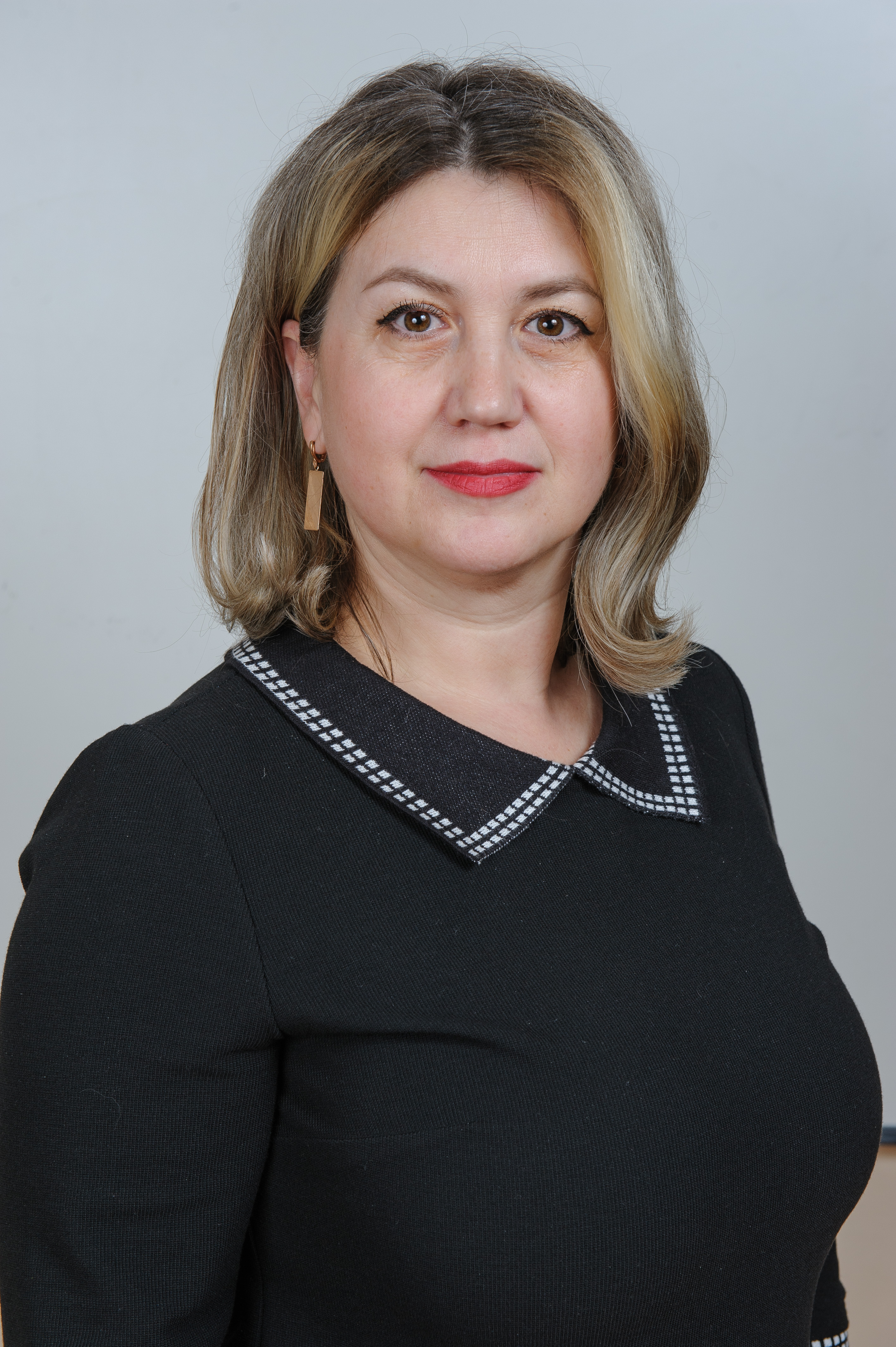 Швецова Людмила Николаевна.